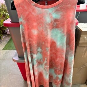 Tie-Dye Sleeveless Dress p68